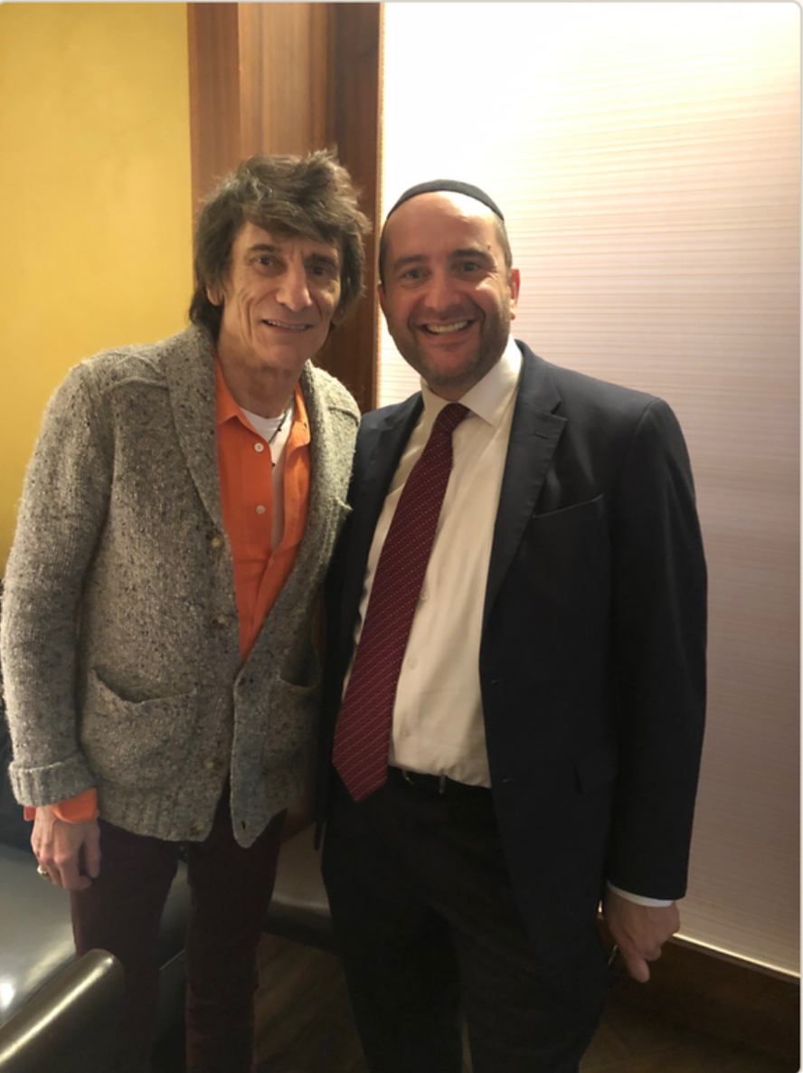 Rabbi Pini Dunner with Ronnie Wood of the Rolling Stones