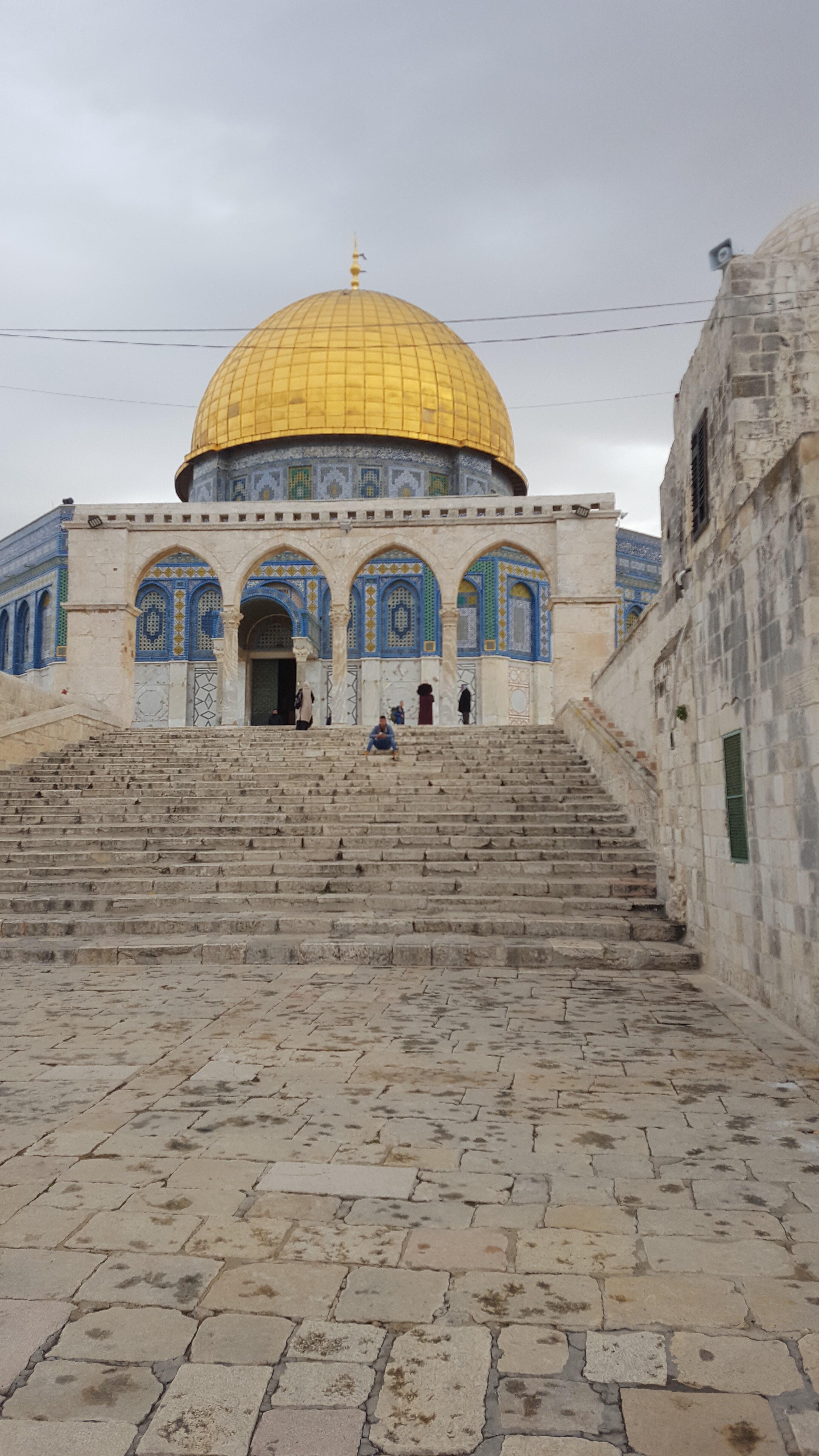 U.N. CHUTZPA AND TEMPLE MOUNT